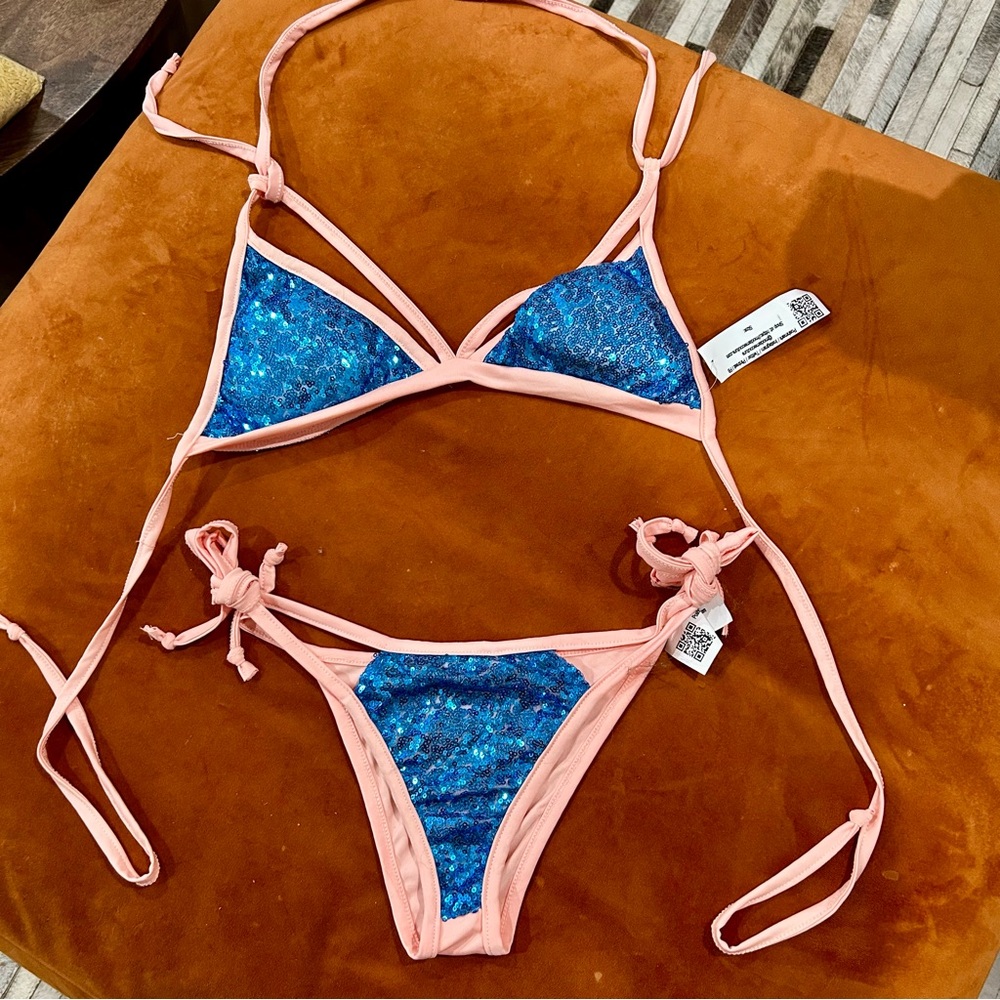 NWT Moda Me Couture Swim Set in Blue and Pink